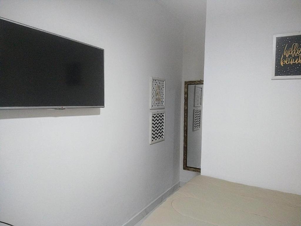 Hospedagem Primeira Quadra Da Praia Praia Grande  Luaran gambar